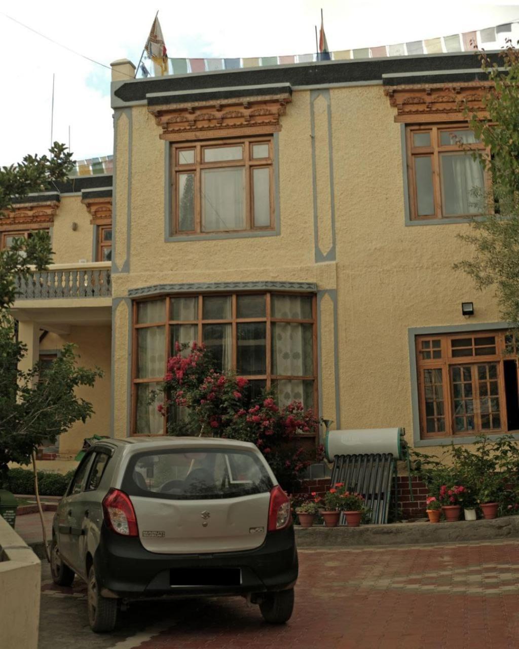 Hotel Lonchay Residency Leh Exterior foto