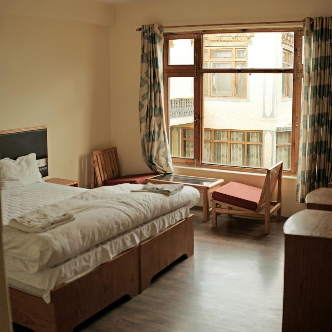 Hotel Lonchay Residency Leh Exterior foto